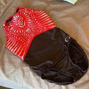 Ozone cross back leotard